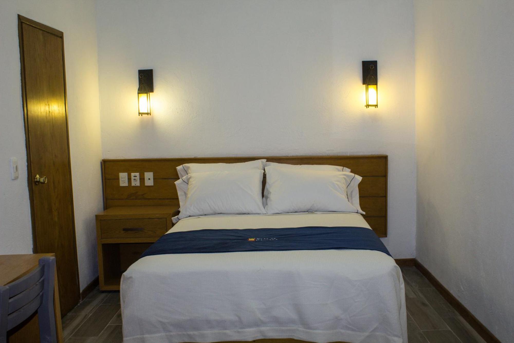 Hotel Real De Castilla Colonial Guadalajara Rum bild